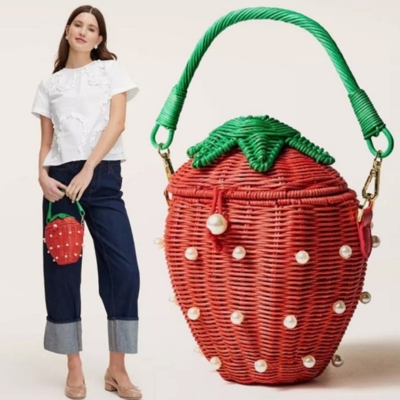 Kate Spade Target Pearl
Embellished Strawberry Basket
Bucket Bag new 🆕 - Picture 4 of 8
